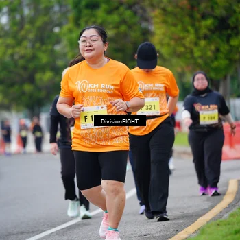 Runner Photo 8490413