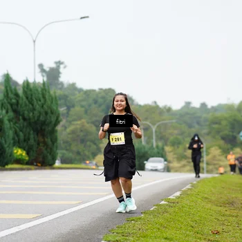 Runner Photo 8490437
