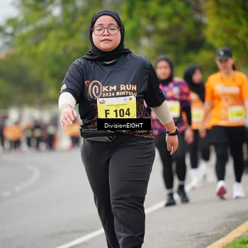 Runner Photo 8490473