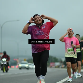Runner Photo 8490484