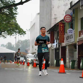 Runner Photo 8490544