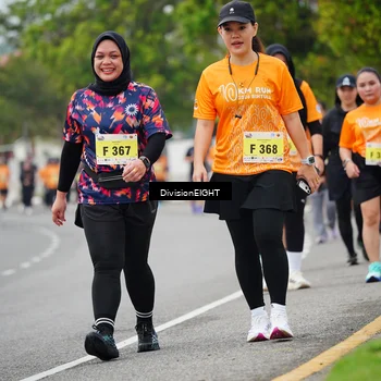 Runner Photo 8490545