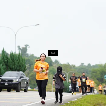 Runner Photo 8490604