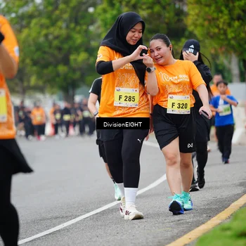 Runner Photo 8490606