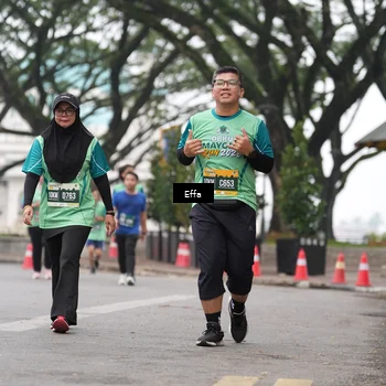 Runner Photo 8490645