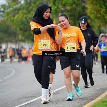 Runner Photo 8490647