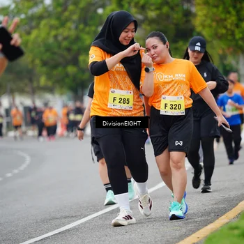 Runner Photo 8490656