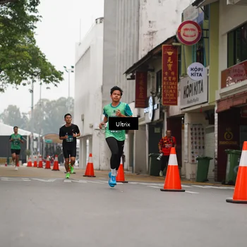 Runner Photo 8490671
