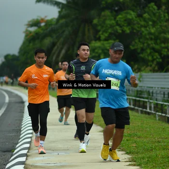 Runner Photo 8490672