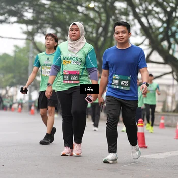 Runner Photo 8490716