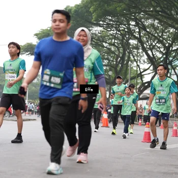 Runner Photo 8490732