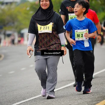 Runner Photo 8490744