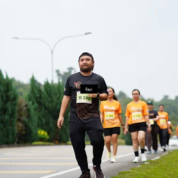 Runner Photo 8490755
