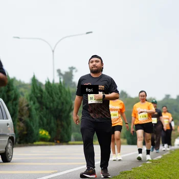 Runner Photo 8490758