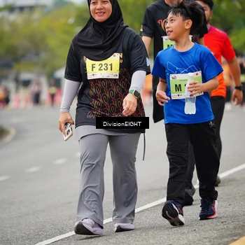 Runner Photo 8490766