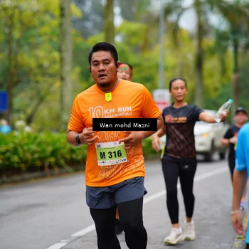 Runner Photo 8490768