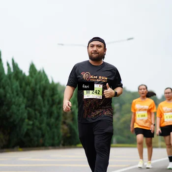 Runner Photo 8490791