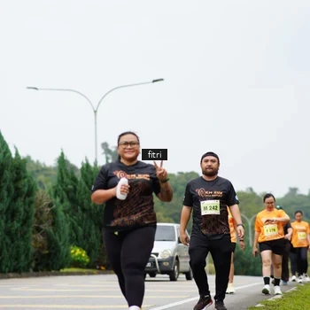 Runner Photo 8490796