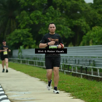 Runner Photo 8490810