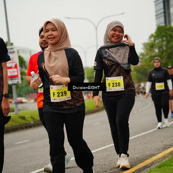 Runner Photo 8490854