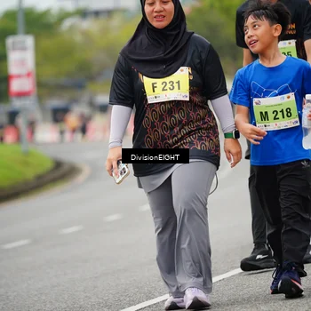 Runner Photo 8490876