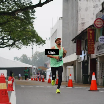 Runner Photo 8490898