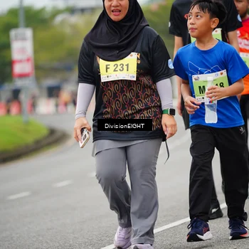 Runner Photo 8490919