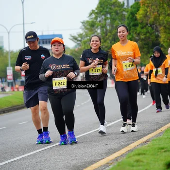 Runner Photo 8490939