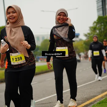 Runner Photo 8490949
