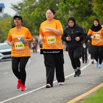 Runner Photo 8490982