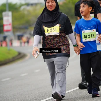Runner Photo 8490997
