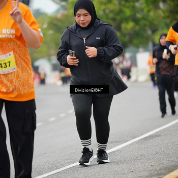 Runner Photo 8491082