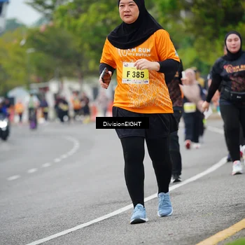 Runner Photo 8491123