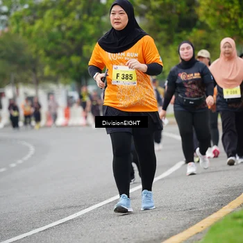 Runner Photo 8491128