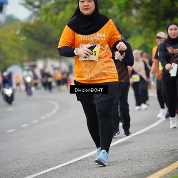 Runner Photo 8491143