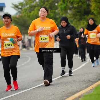 Runner Photo 8491264