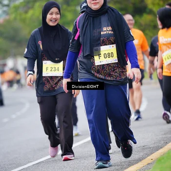 Runner Photo 8491308