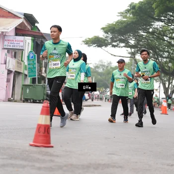 Runner Photo 8491312