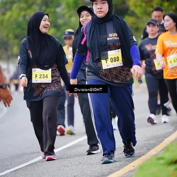 Runner Photo 8491317