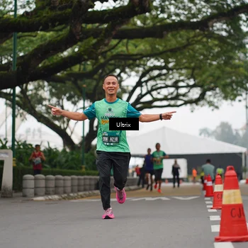Runner Photo 8491376