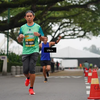 Runner Photo 8491418