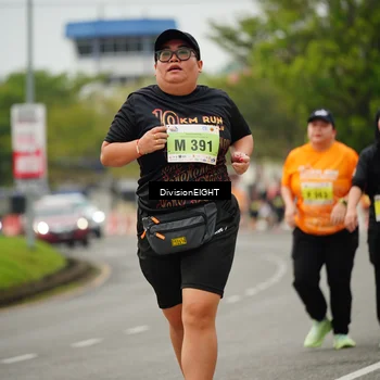 Runner Photo 8491689