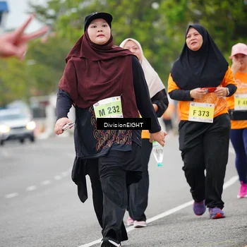 Runner Photo 8491772
