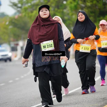 Runner Photo 8491799
