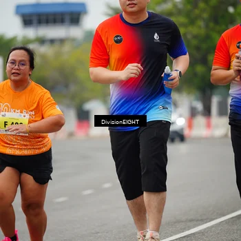 Runner Photo 8491875