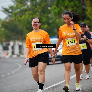 Runner Photo 8492105