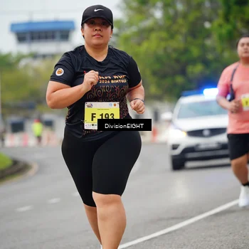 Runner Photo 8492123
