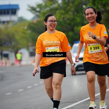 Runner Photo 8492124