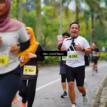 Runner Photo 8492147
