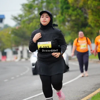 Runner Photo 8492173